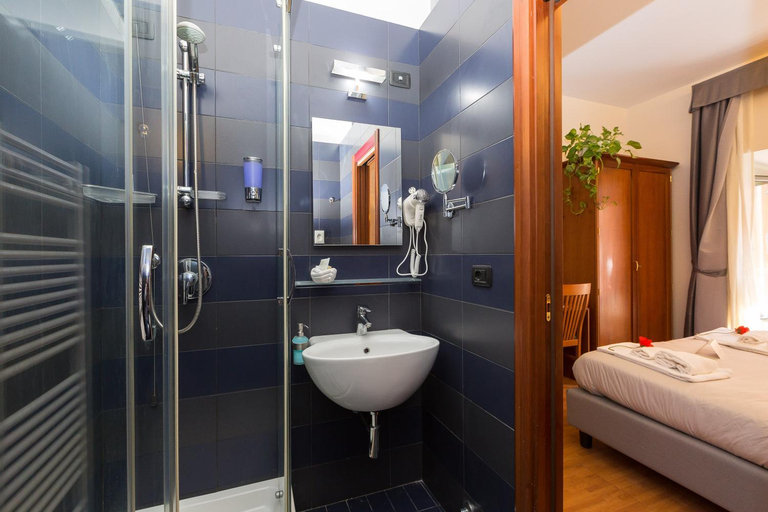 Bathroom 4, FILOMENA ARTHOUSE, Roma