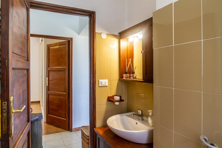 Bathroom 2, Casale Fattoria Benaris, Grosseto