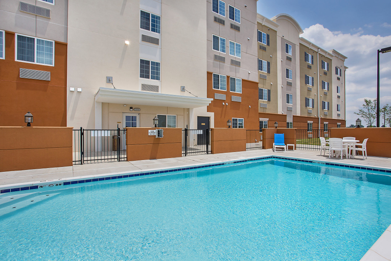 Sport & Beauty 4, Candlewood Suites FORT CAMPBELL - OAK GROVE, Christian