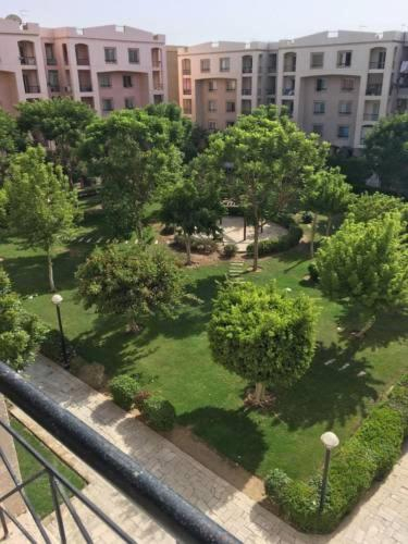 Surrounding environment 4, Cozy apartment in El Rehab, New Cairo 2