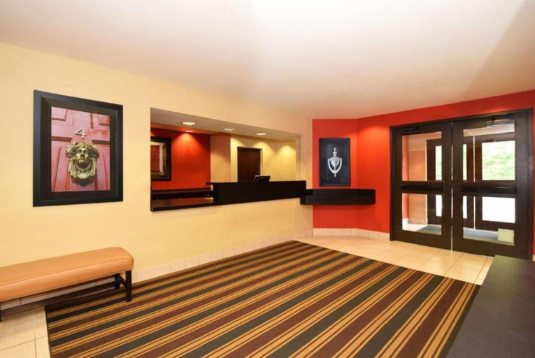 Public Area 2, SOUTHFIELD STAY, Oakland