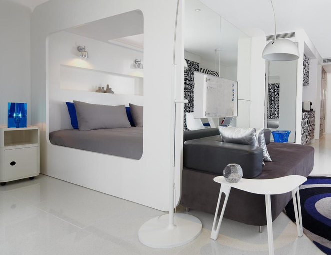 Chill Hotel Seminyak Room Type - Studio with Ocean View Chill Hotel Seminyak Room Type - Studio with Ocean View