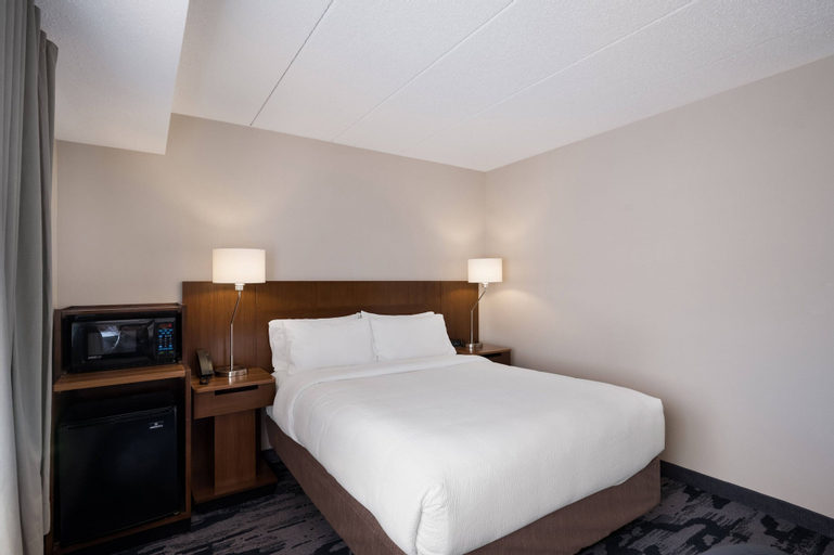 Bedroom 23