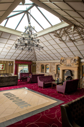 Public Area, Allingham Arms Hotel