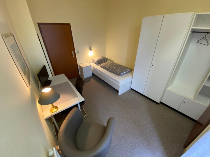 Others 4, HoteLPension am Thermalbad, Schaumburg