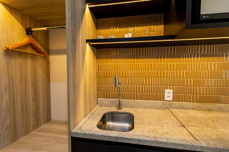 Dining Room 10