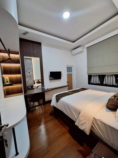Bedroom 3, Ar Raudhah Hotel Syariah, Bukittinggi