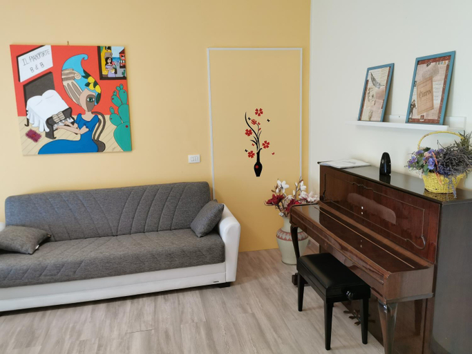 Others 5, Il Pianoforte B&B, Syracuse