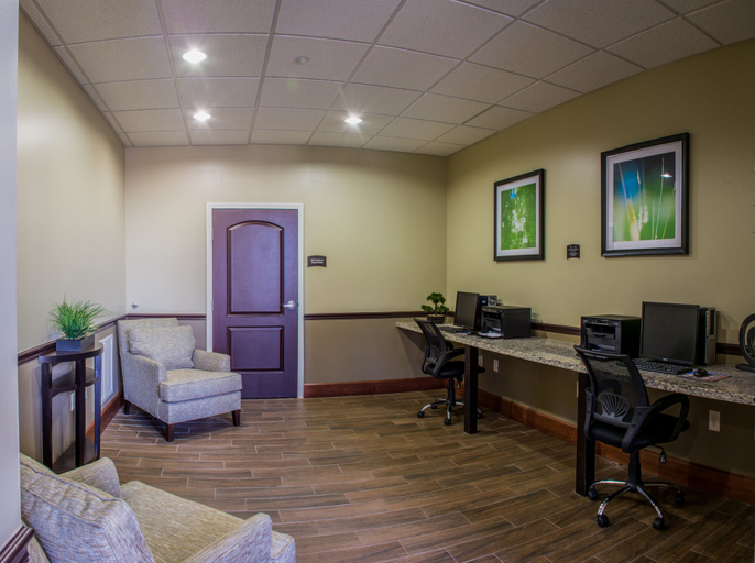 Others 1, Staybridge Suites SCHERERVILLE, Lake