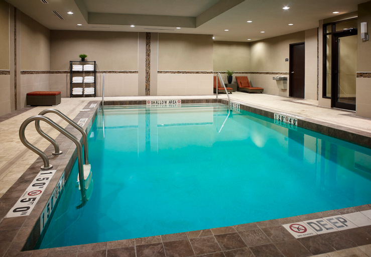 Staybridge Suites HAMILTON - DOWNTOWN, Hamilton