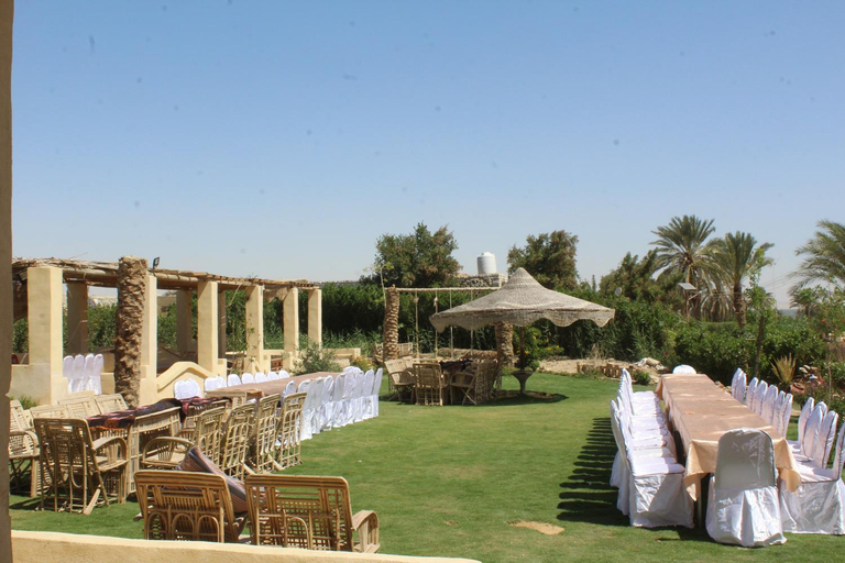 Food & Drinks 4, villa tunis village, Yusuf as-Sidiq