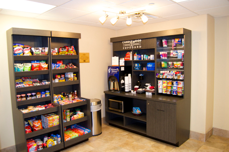 Food & Drinks 2, Candlewood Suites VICTORIA, Victoria