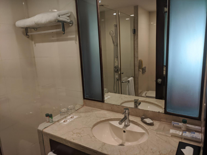 Bathroom 3