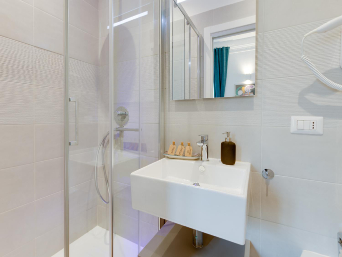 Bathroom 3, The Right Place - Guest House, Roma