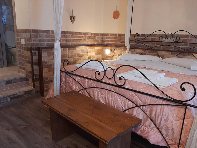 Bedroom 3, Il Girasole, Rome