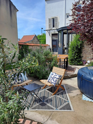 Garden 4, Chambre d'hote Le jardin des Thermes, Allier