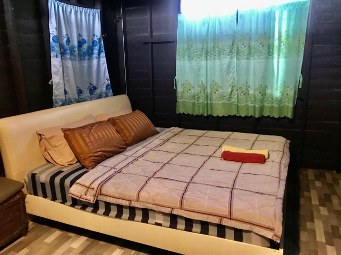 Others 1, Pano Solar Guest House, Muang Trat