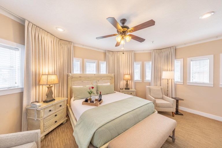 Others 3, Henderson Park Inn, Okaloosa