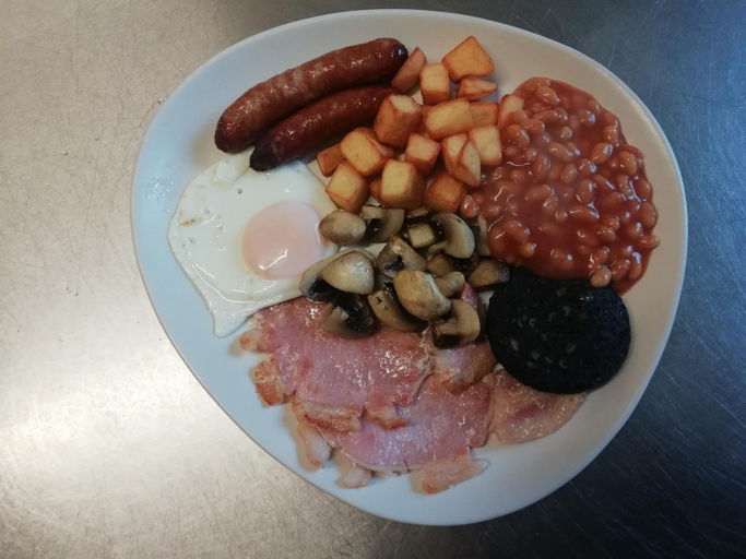 Food & Drinks 2, The Antelope Hotel, Merthyr Tydfil