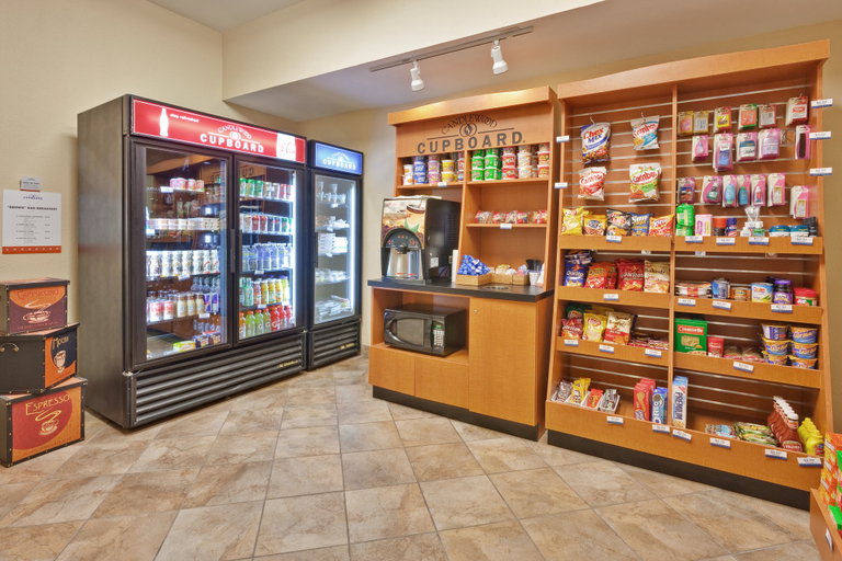 Food & Drinks 5, Candlewood Suites VICKSBURG, Warren