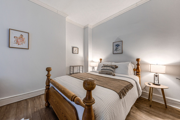 Bedroom 2, North House - Auberge la chouette / Hôtel Automatisé, Communauté-Urbaine-de-Québec