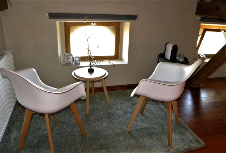 Others 4, Maison Olleris, Gers