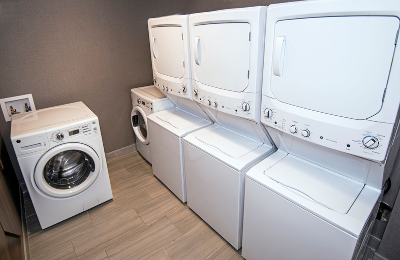 Bathroom 2, Staybridge Suites RED DEER NORTH, Division No. 8