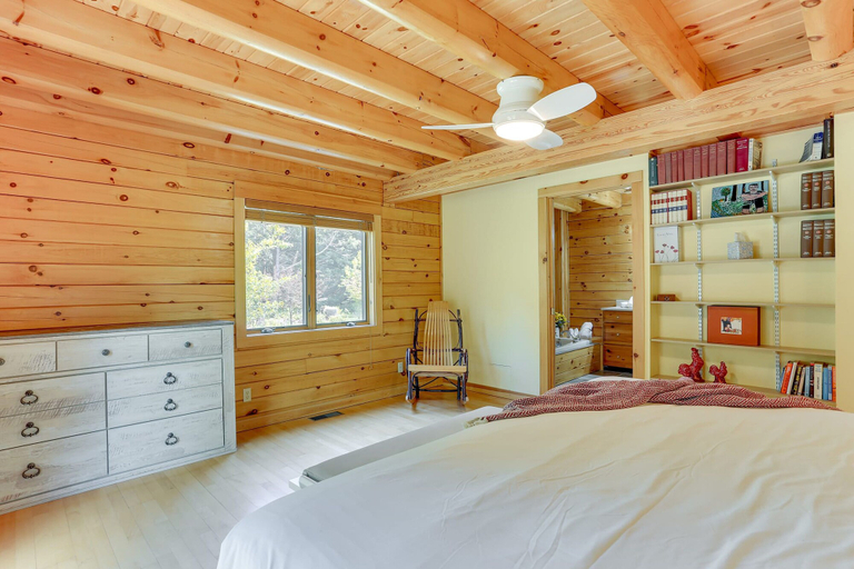 Bedroom 3, Pocono Dog-Friendly Home on River, Wayne