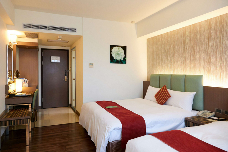 Bedroom 3, Lishiuan Hotel, Hualien