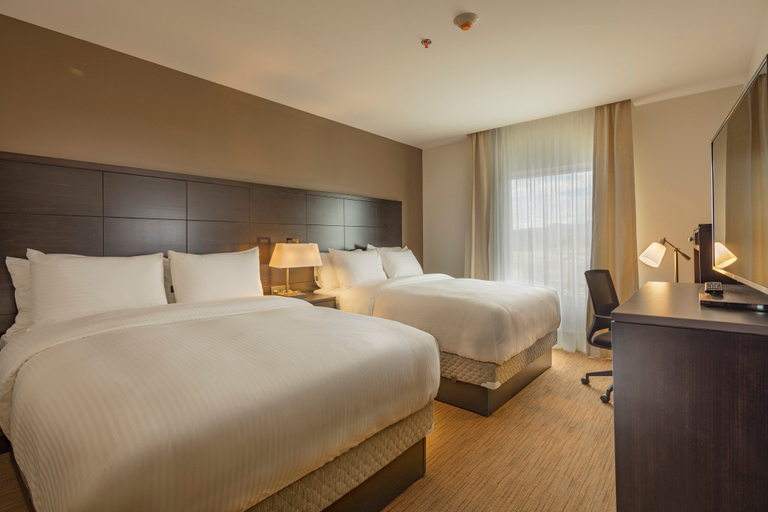 Staybridge Suites Saltillo Room Type - 2 Queen 1 Bedroom Suite