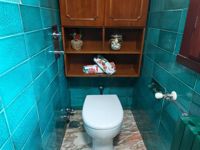 Bathroom 2, Bnbook-Villa Molinari, Milano