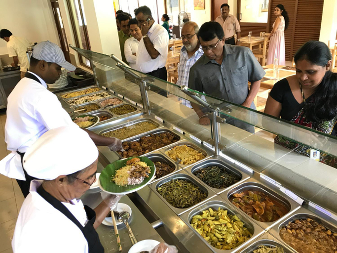 Food & Drinks 4, Gurubeula Leisure As You Wish, Kotapola