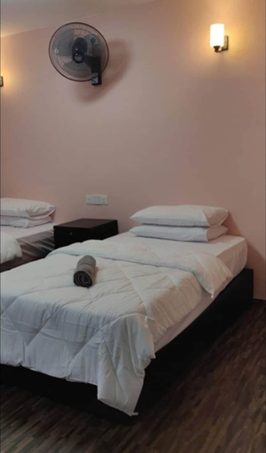 Bedroom 2, Tazrah Roomstay, Rompin