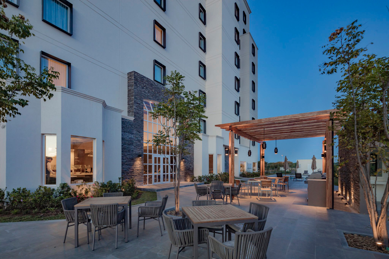 Exterior & Views 2, Staybridge Suites SALTILLO, Saltillo