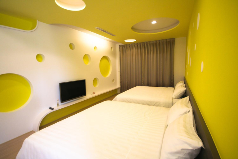 Others 2, Colorful Homestay, Penghu