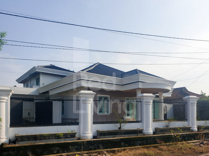 Exterior & Views 2, Guest House Syariah Bunga Intan RedPartner, Metro
