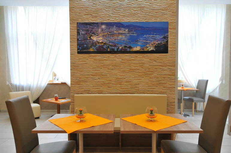 Public Area 4, Hotel Montecarlo, Milano