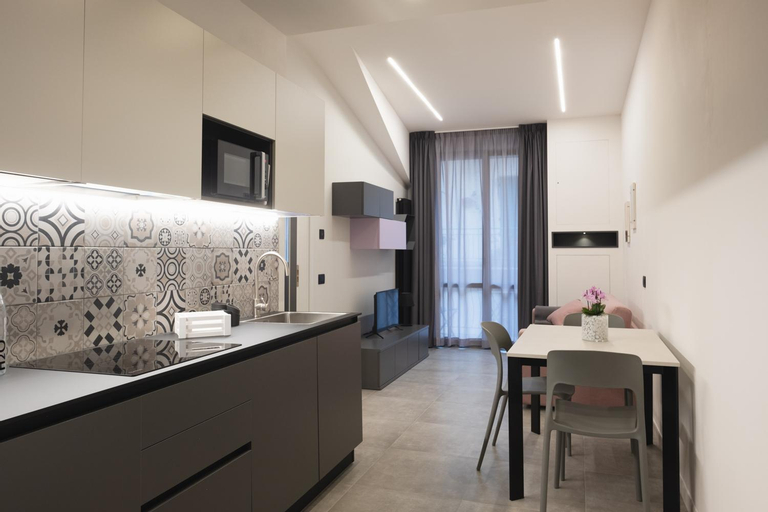 Dining Room 8