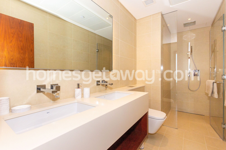 Bathroom 4, Homesgetaway- 2BR in Marina Gate Tower 2, Dubai