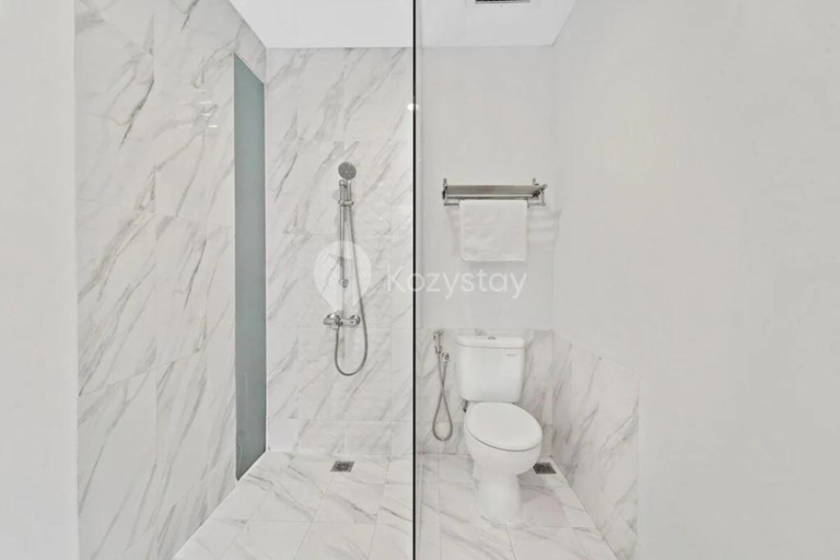 Bathroom 5, Sukha by Kozystay, Bandung