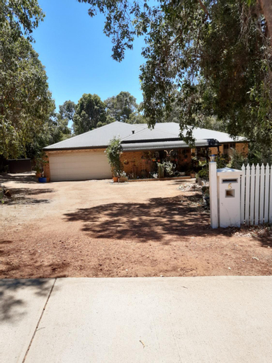 Mundaring Bed and Breakfast, Mundaring