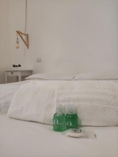 Bedroom 3, Sedilequattro Bed&Breakfast, Taranto