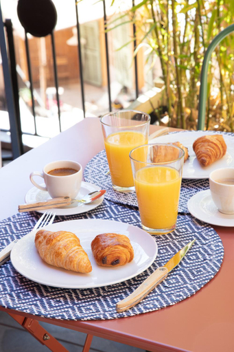 Food & Drinks 5, L'Abeille - Boutique Apartments, Alpes-Maritimes