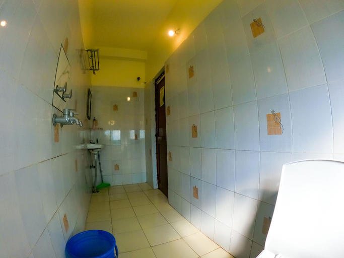 Bathroom 5, Jungle by sturmfrei Udaipur, Udaipur