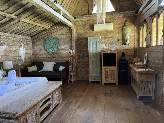 Bedroom 13