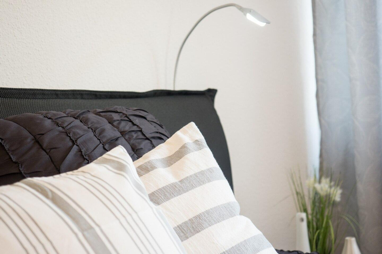 Bedroom 3, MA-LIVING Miralior Apartment Mainz 3 rooms 110sqm, Mainz