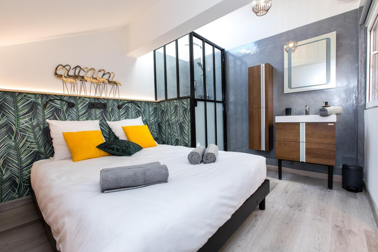 Others 2, Duplex : Plage 300m, Clim, Netflix, Alpes-Maritimes