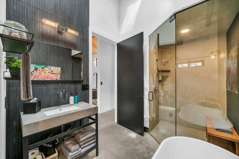Bathroom 4, Canyon Casitas at Zion, Washington