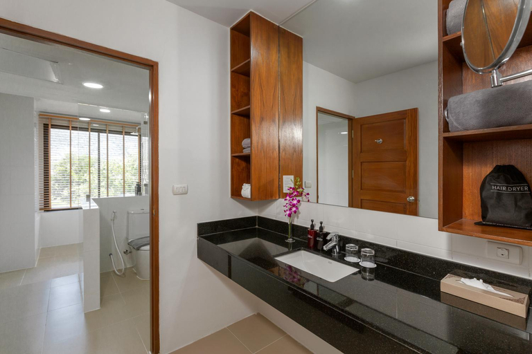 Bathroom 5, Kamala Beach Resort. A Sunprime Resort - Adults Only, Pulau Phuket