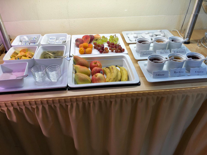 Food & Drinks 4, Hotel Alpenrose gut schlafen & fruhstucken, Lindau (Bodensee)